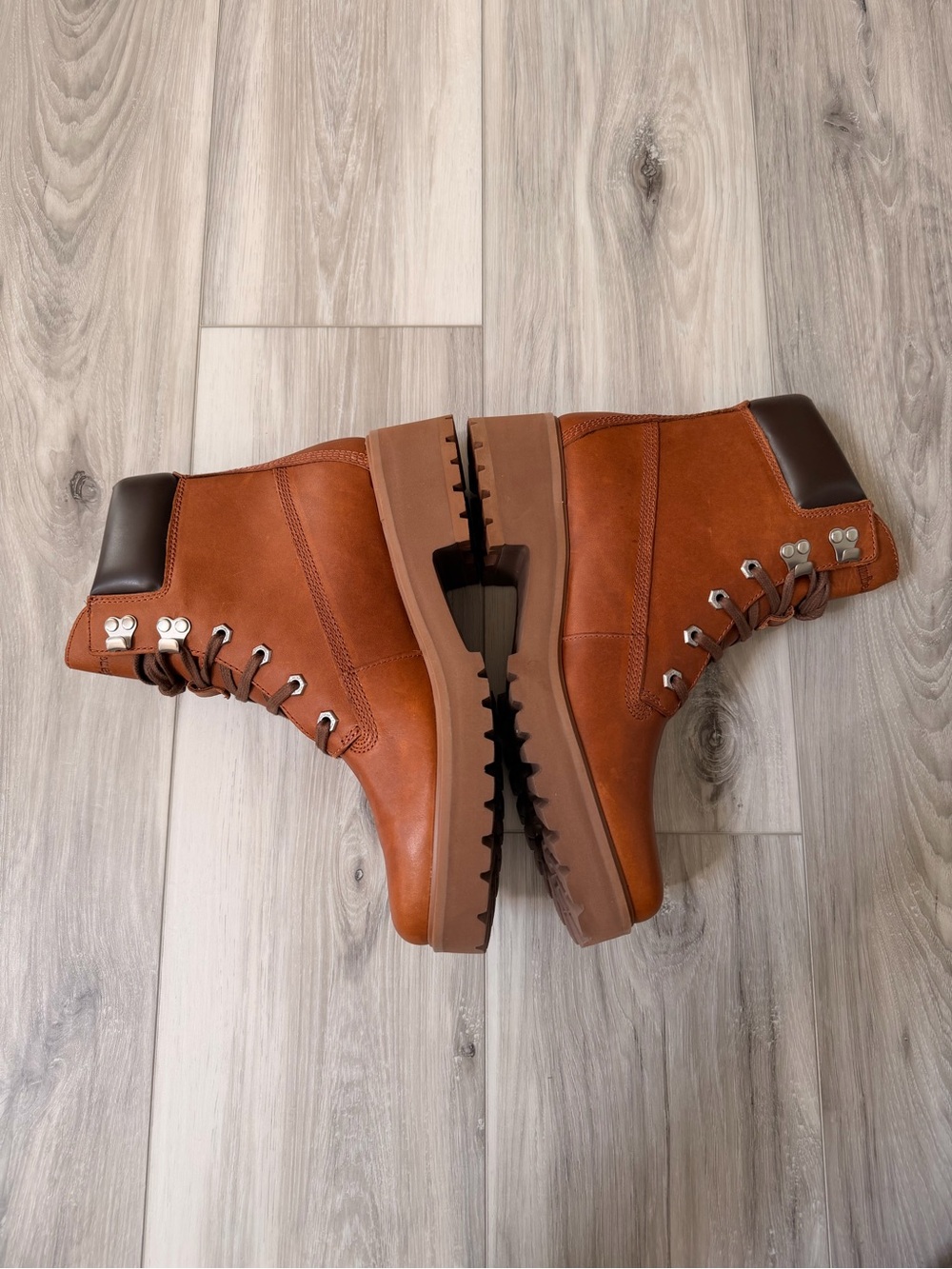Timberland Carnaby Cool 6” Leather Boots Women’s Size 10 Brown - Picture 7 of 10
